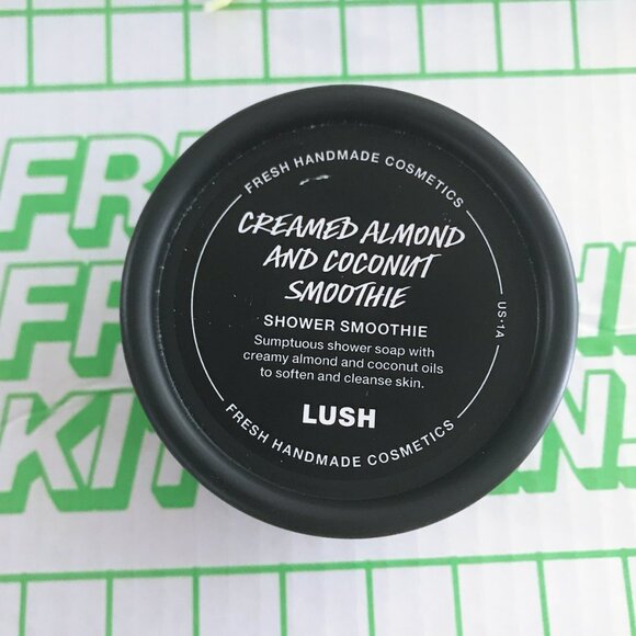 Lush Creamed Almond and Coconut Shower Smoothie - Body Wash Shower Gel - Picture 1 of 3